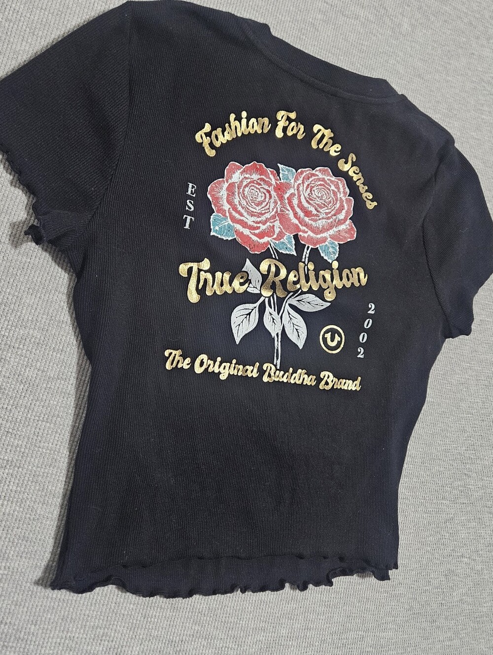 True Religion black cropped baby tee with rose design. Size M